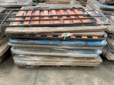 PALLET VARIETY OF SOMMIER, BASES AND COVERS INCLUDING BASE 3D ECOTAPI PLUS + LEGS 135X190CM (MAY BE BROKEN OR INCOMPLETE).