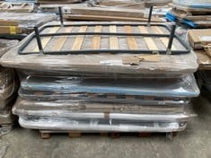 PALLET WITH A VARIETY OF HEADBOARDS, UPHOLSTERED BASES AND BED BASES OF VARIOUS MODELS INCLUDING 105X190 (MAY BE BROKEN, INCOMPLETE OR DIRTY).