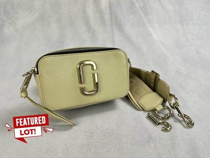 Marc Jacobs Snapshot Leather Cross-Body Bag (Broken Strap Swivel Eye Bolt) - 18x11x5cm Approx