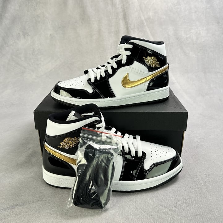 Air Jordan 1  Mid SE 'Black Patent' Sneakers With Box REF:852542-007 - Size UK 7 (VAT ONLY PAYABLE ON BUYERS PREMIUM)