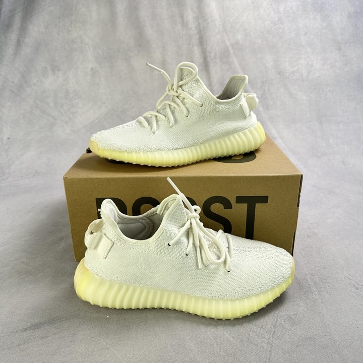 Adidas Yeezy Boost 350 V2 Sneakers F99710 With Box - Size UK 6.5 (VAT ONLY PAYABLE ON BUYERS PREMIUM)