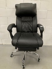 SONGMICS ERGONOMIC RACING OFFICE DESK CHAIR WITH FOLDING FOOTREST IN BLACK CHROME PLATED PU METAL 150 KG OBG71B (DAMAGED) (P.V.P. £144'42) .