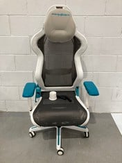 DXRACER (THE ORIGINAL AIR R1S GAMING CHAIR, MESH, WHITE-CYAN-GREY, UP TO 200 CM (DAMAGED AND INCOMPLETE) (P.V.P. 449€) .