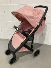 GREENTOM CLASSIC PRAM PINK (P.V.P 279€).