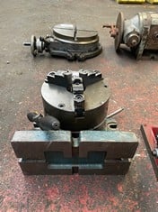 Dividing Head with 8" 3 Jaw Chuck