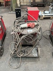 Lincoln Electric CV400-I Welder