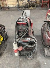 Lincoln Electric CV425 Welder