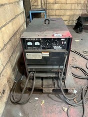 Lincoln Idealarc DC-600 Arc Welder