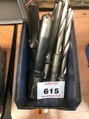 Quantity of Assorted Spade Drills