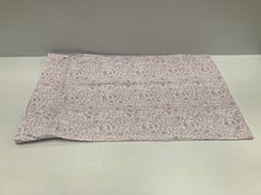 15 X MICROFIBRE PILLOWCASE, 2 PCS., 50 X 80 CM - LAVENDER PAISLEY (SEALED) - LOCATION 40A.