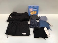 8 X SWIMMING COSTUMES VARIOUS SIZES AND MODELS INCLUDING BLACK PUMA SWIMMING COSTUME SIZE M - LOCATION 13C.