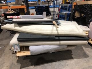 ASSORTED HEADBOARDS TO INCLUDE BORWICK 135CM HEADBOARD AND SOPHIE 135CM HEADBOARD