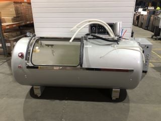 HENSHAW XLPRO HYPERBARIC CHAMBER