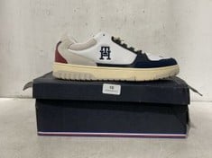 TOMMY HILFIGER BASKET STREET MIX TENNIS SHOES IN SIZE EU 44 - RRP - £120