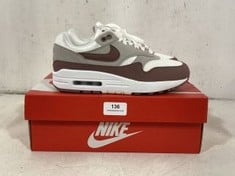 NIKE WOMENS AIR MAX 1 TRAINER WHITE / MAUVE - SIZE 5.5