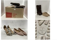 BOX OF ASSORTED FOOTWEAR TO INCLUDE LIPSY LONDON SILVER/DIAMANTE HEELS - SIZE 5