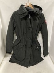 CANADA GOOSE WINTER COAT IN SIZE MEDIUM - RRP - £1500