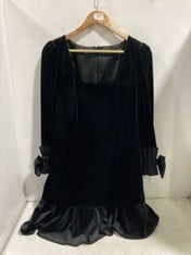 MINT VELVET BLACK BOW DETAIL VELVET MINI DRESS SIZE 14 RRP- £160