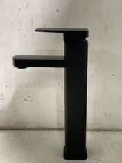 FAUCET BLACK-HIGH AND SQUARED THICKENED MIXER TAP RRP- £140