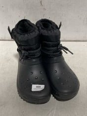 CROCS WOMEN'S CLASSIC NEO PUFF LUXE BOOTS IN BLACK SIZE 6