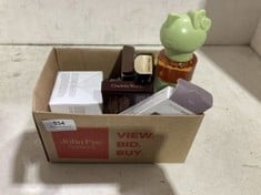 BOX OF ASSORTED BEAUTY ITEMS TO INCLUDE CHARLOTTE TILBURY FILMSTAR BRONZE AND GLOW