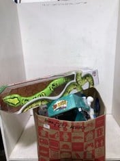 BOX OF ASSORTED KIDS TOYS TO INCLUDE ZURU ROBO ALIVE KING PYTHON