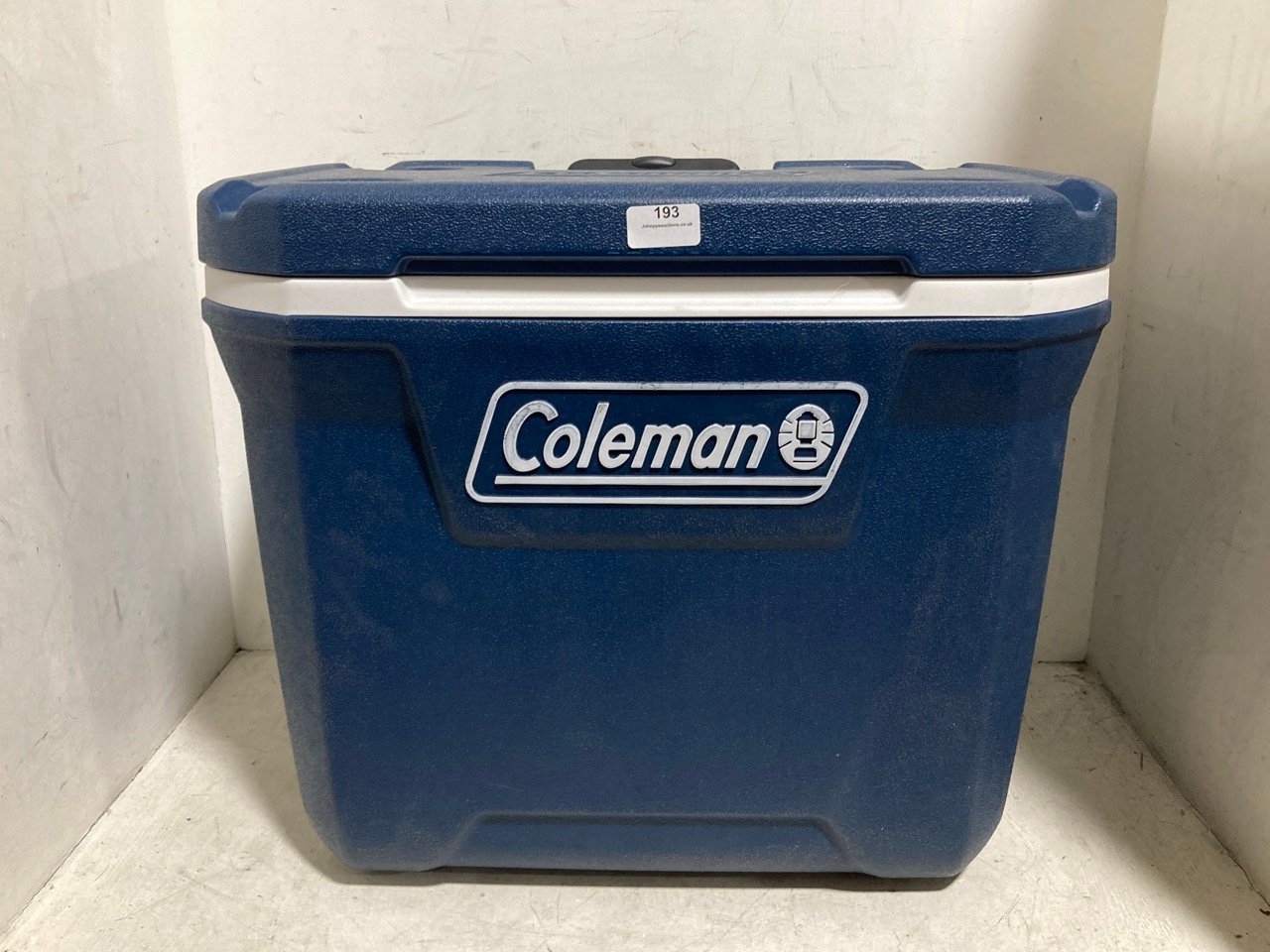 COLEMAN 2 WHEEL COOL BOX BLUE