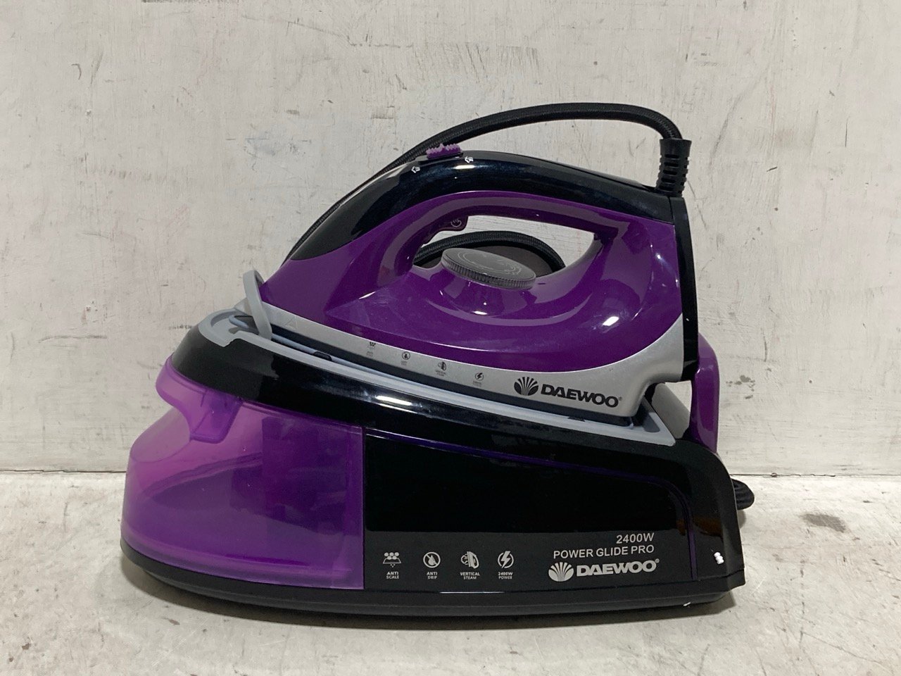 DAEWOO 2400W STEAM GENERATOR IRON