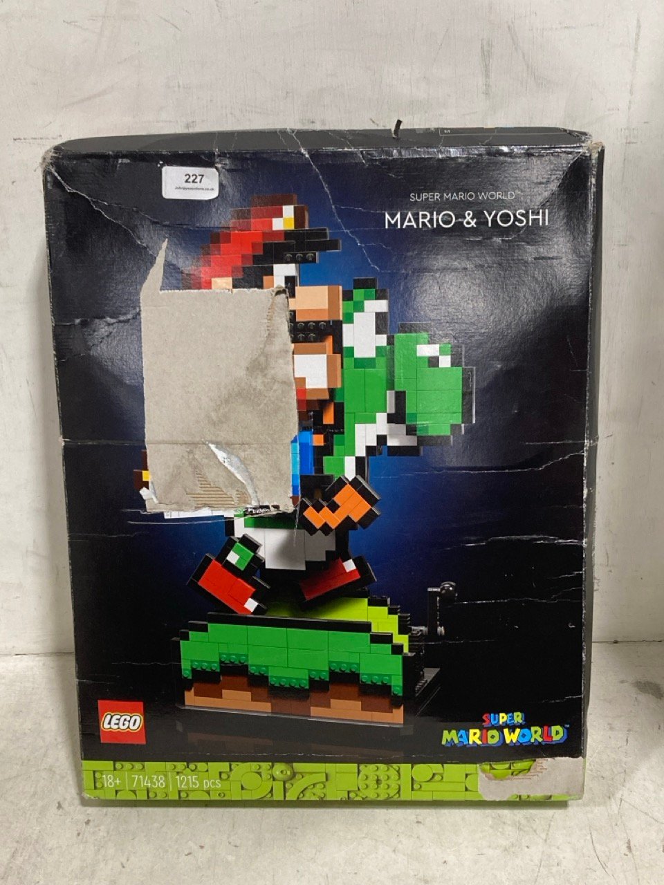 LEGO SUPER MARIO 71438 SUPER MARIO WORLD MARIO & YOSHI - RRP £114