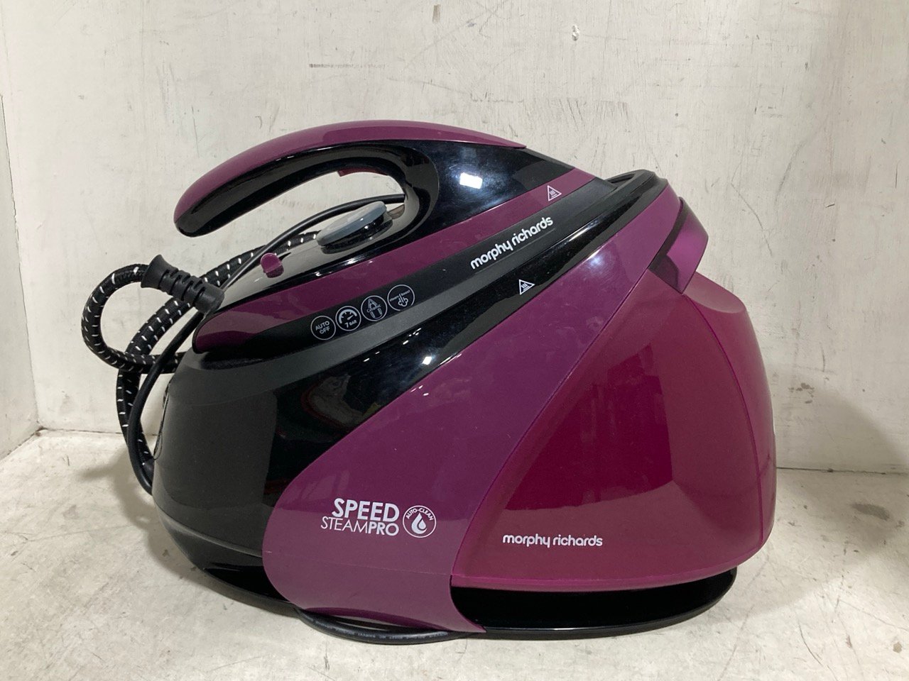 MORPHY RICHARDS SPEED PRO STEAM GENERATOR IRON 332102 - RRP £249