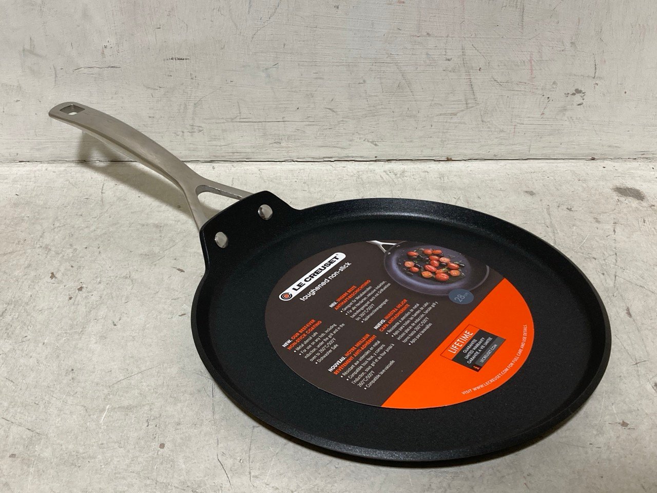 LE CREUSET TOUGHENED NON-STICK 28CM CREPE PAN