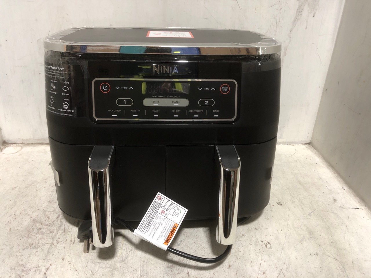 NINJA FOODI DUAL ZONE AIR FRYER AF300UK - RRP £199