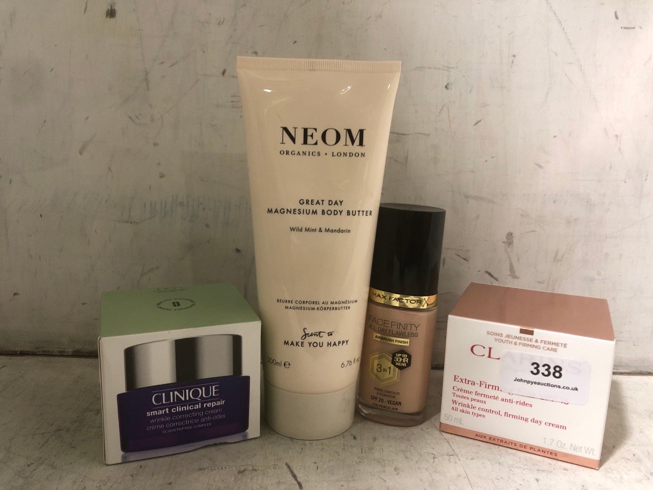 4 X ASSORTED BEAUTY PRODUCTS TO INCLUDE NEOM GREAT DAY MAGNESIUM BODY BUTTER WILD MINT & MANDARIN 200ML