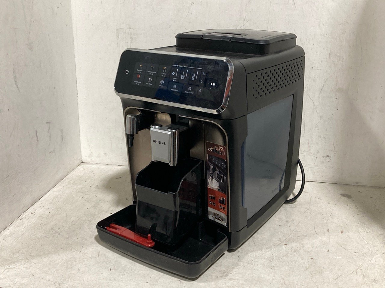 PHILIPS 3300 SERIES FULLY AUTOMATIC ESPRESSO MACHINE EP3326 - RRP £361