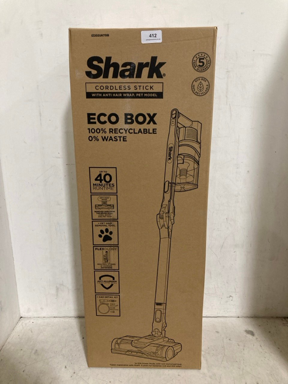 SHARK DELUXE ANTI HAIR WRAP CORDLESS STICK PET VACUUM CLEANER WITH FLEXOLOGY IZ202UKTDB - RRP £279