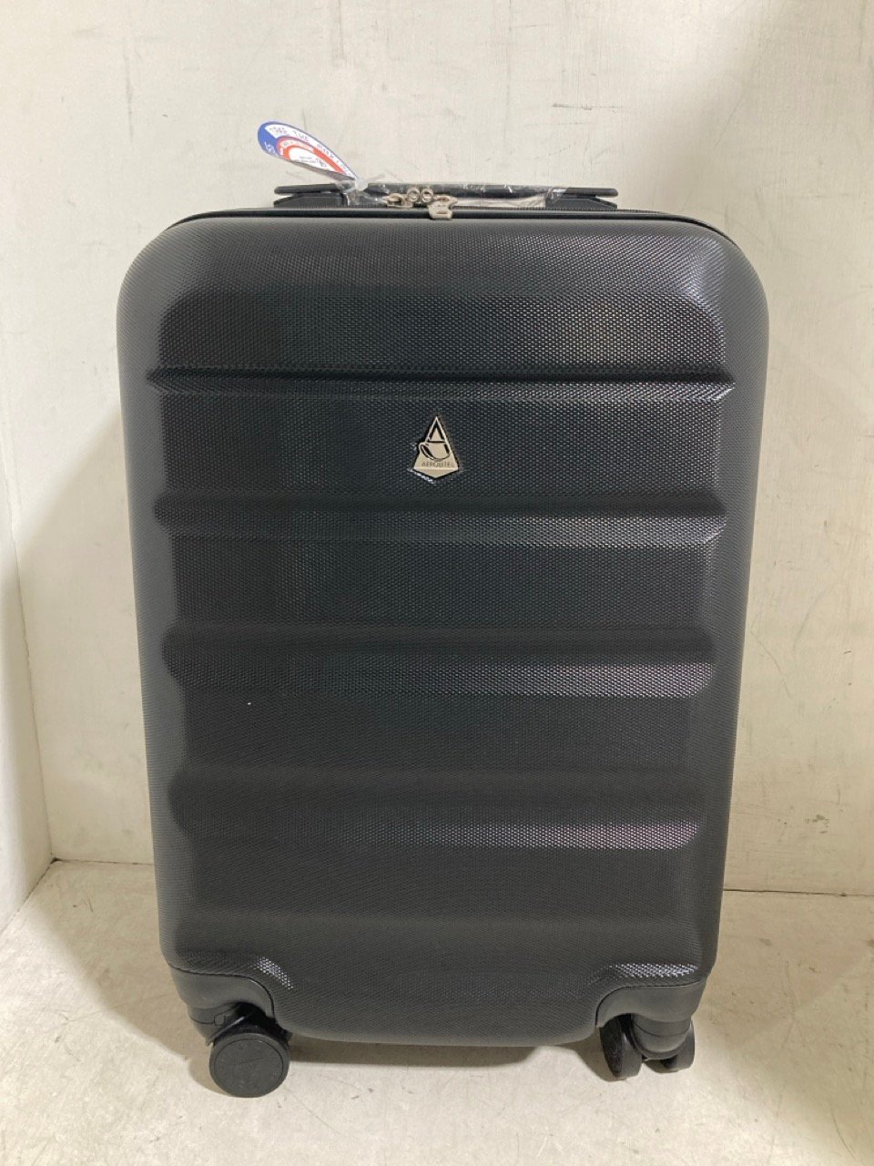 AEROLITE BLACK 4 WHEEL SUITCASE