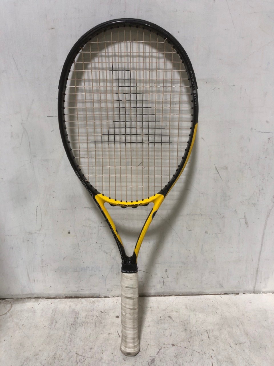 PROKENNEX BLACK ACE TENNIS RACKET