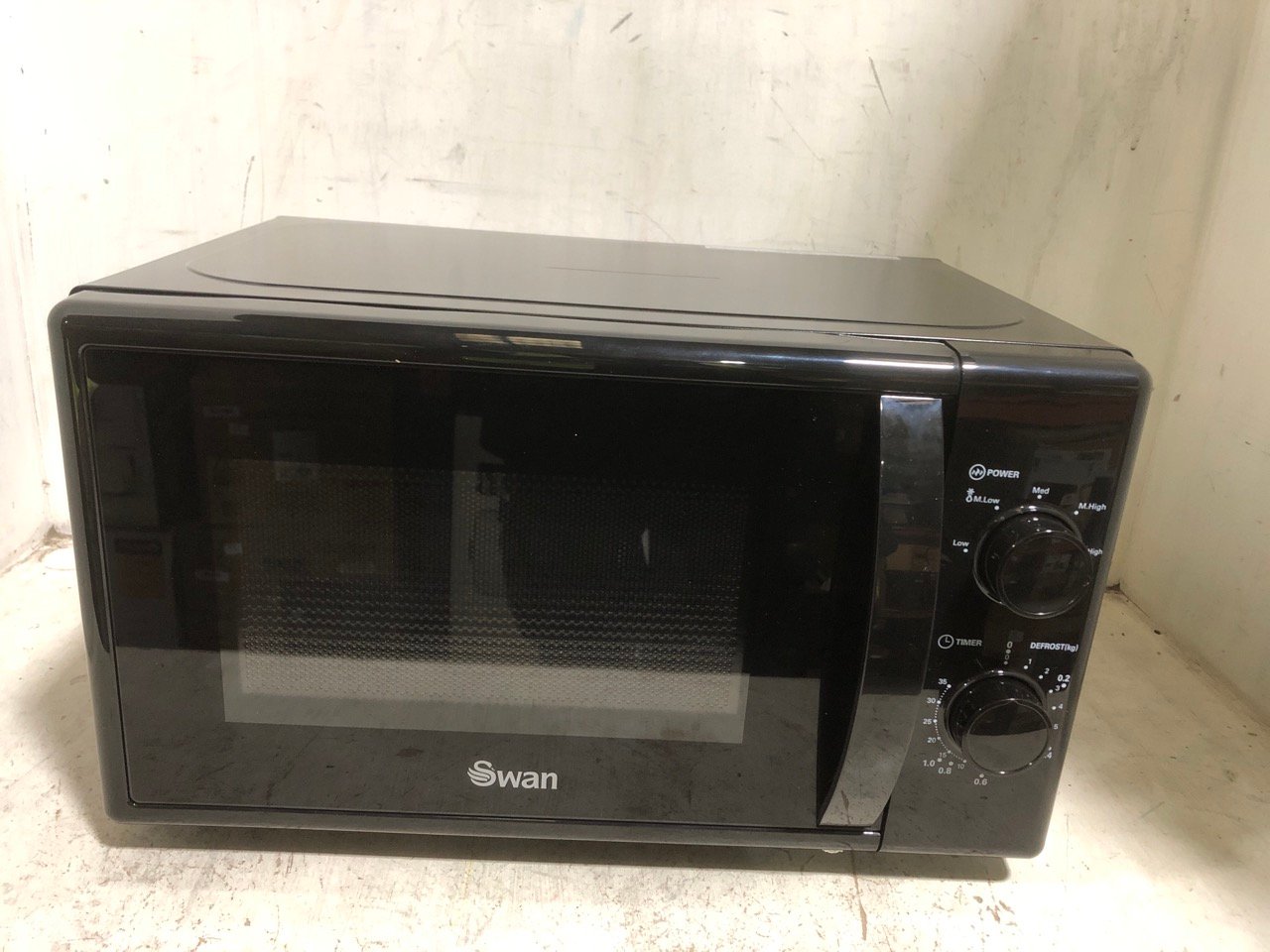 SWAN 20L 700W MANUAL MICROWAVE OVEN