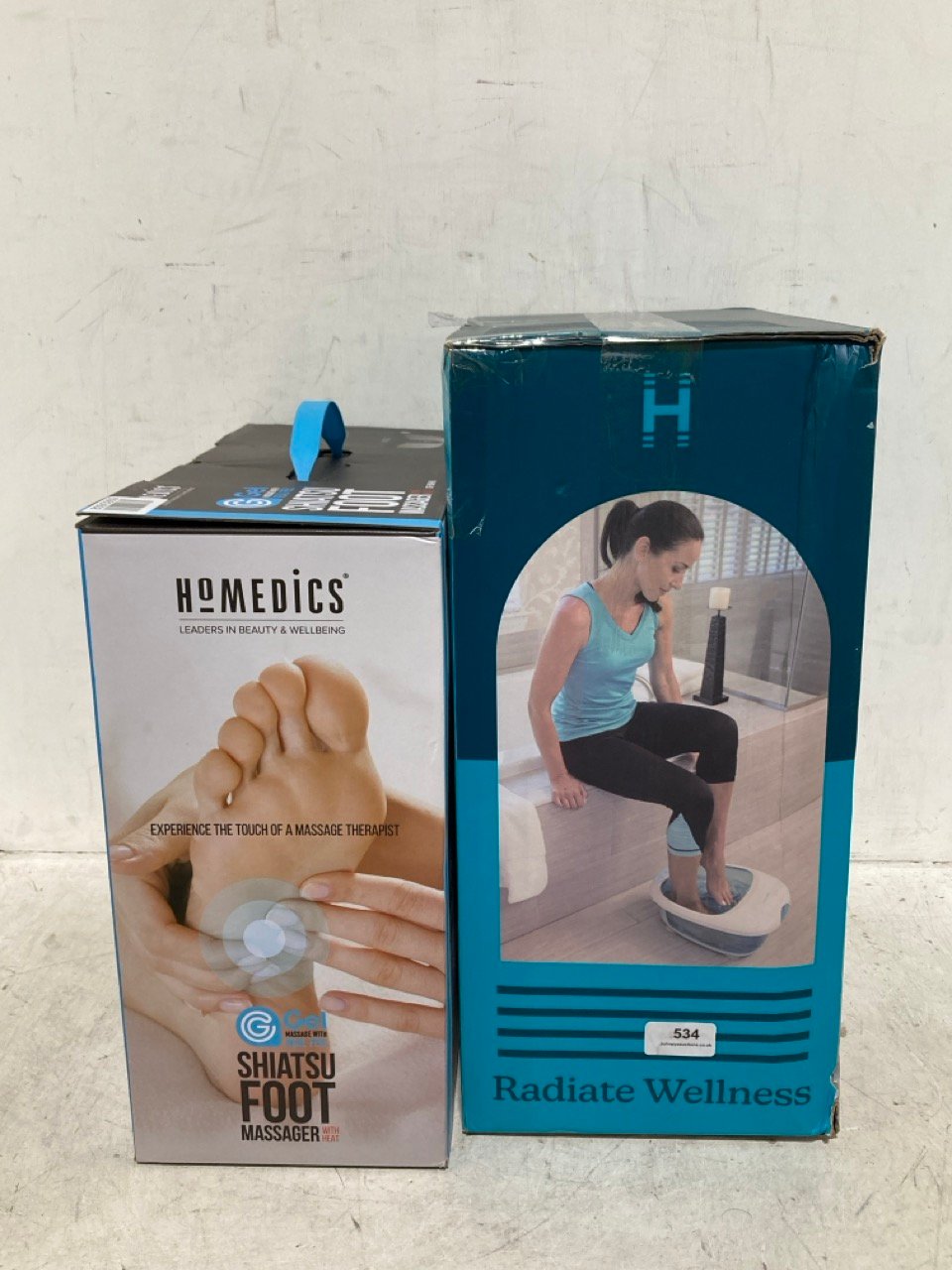 HOMEDICS 4-IN-1 RELAXATION LUXURY FOOT SPA WITH HEATER TO INCLUDE HOMEDICS SHIATSU FOOT MASSAGER WITH HEAT