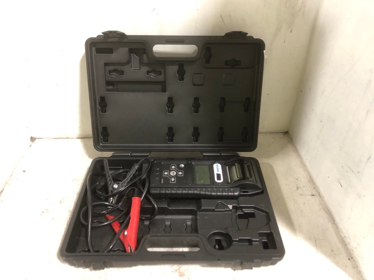 DHC 6/12V DIGITAL BATTERY & ELECTRICAL SYSTEM ANALYZER BT2010