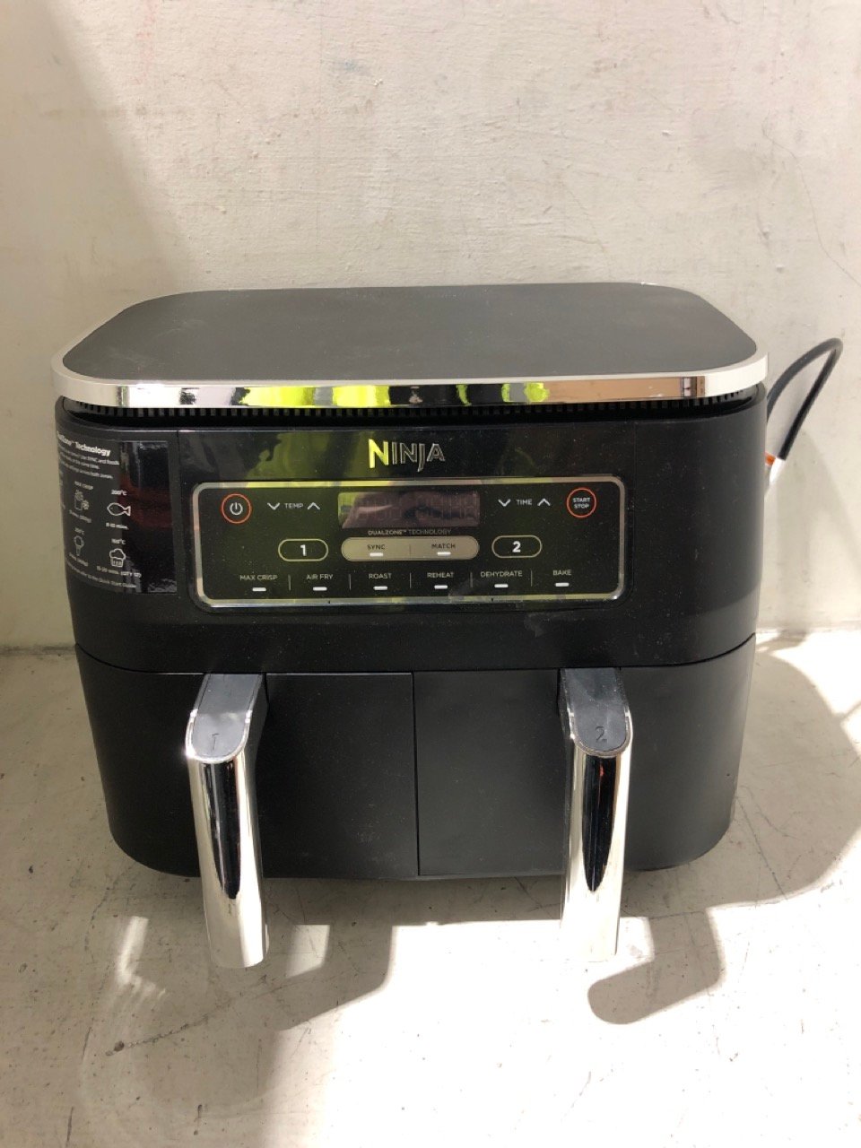 NINJA FOODI DUAL ZONE AIR FRYER AF300UK - RRP £199