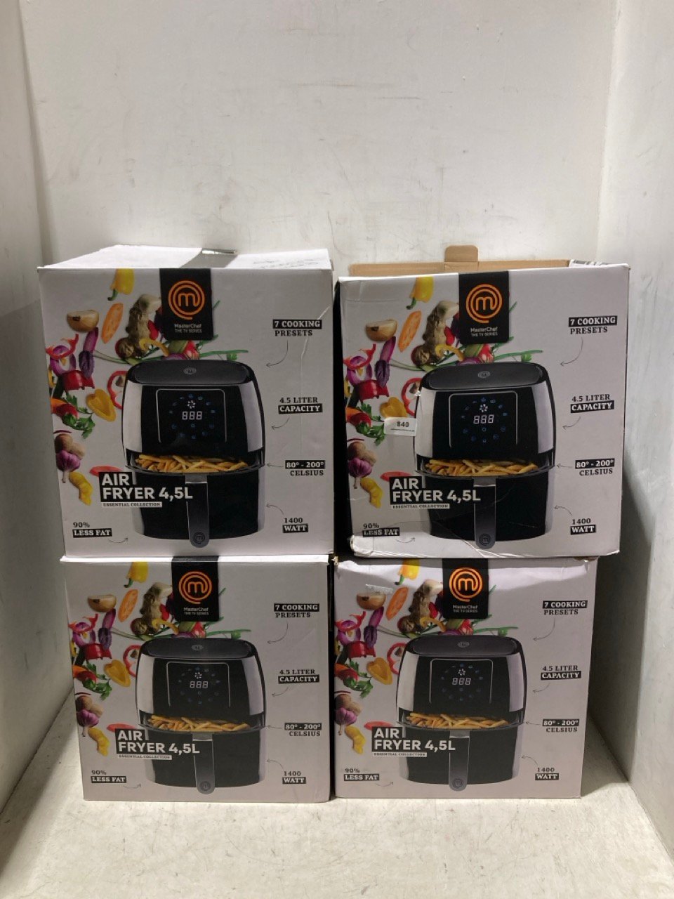 4 X ASSORTED KITCHEN ITEMS TO INCLUDE MASTERCHEF AIR FRYER 4.5 L