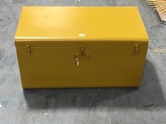 LA REDOUTE STEEL METAL TRUNK IN MUSTARD