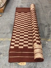 LA REDOUTE JATURAI RUG IN TERRACOTA - SIZE 160X230CM