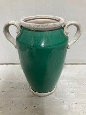 7 X STONE THE CROWS SMALL HANDLED VASE - EMERALD - HEIGHT 24CMS - TOTAL RRP £126