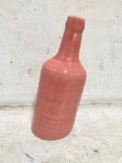 108 X STONE THE CROWS SMALL VASE IN PINK - ITEM NO. 712303