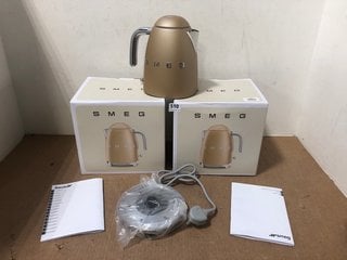 2 X SMEG 1.7L ELECTRIC KETTLES: LOCATION - BR10