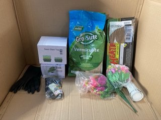 QTY OF ASSORTED OUTDOOR ITEMS TO INCLUDE SEED START TRAY & LEVITATING BONSAI MINI GARDEN: LOCATION - BR4