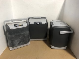 3 X 24 LITRE ELECTRIC COOLBOXES IN GREY: LOCATION - BR1