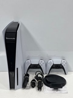 SONY PLAYSTATION 5 825 GB GAMES CONSOLE IN WHITE: MODEL NO CFI-1216A (WITH ALL ACCESSORIES TO INCLUDE 1 EXTRA DUALSENSE WIRELESS CONTROLLER, SOME MINOR COSMETIC SCRATCHES ON THE CASING) [JPTM127832].